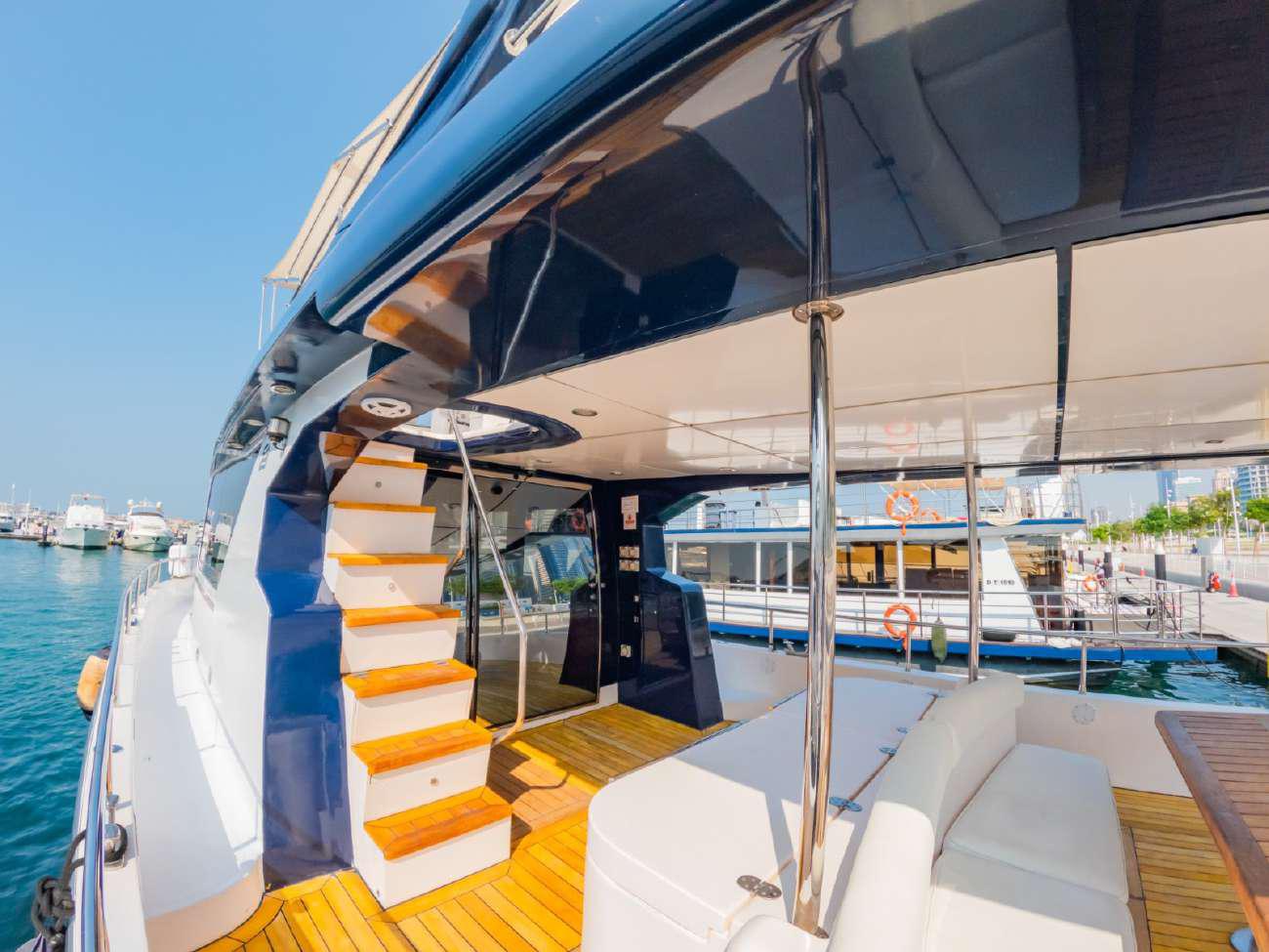 65ft yacht marina from outside